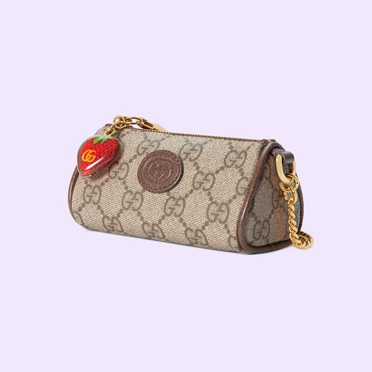 726253.FABD5.9870.002.080.0000.Light Coin purse with Double G strawberry